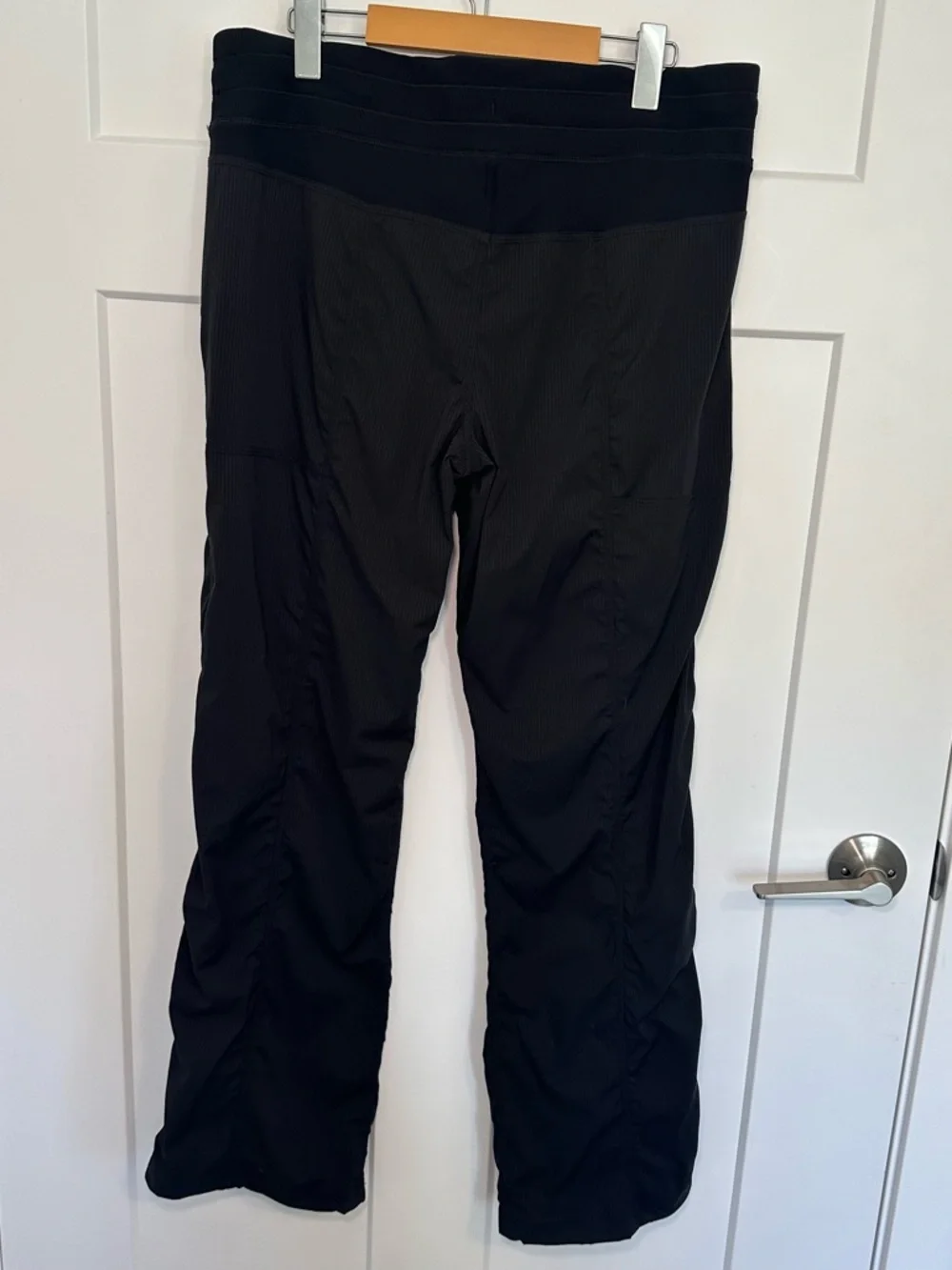 lululemon athletica dance studio mid rise pant regular length - Picture 3 of 7